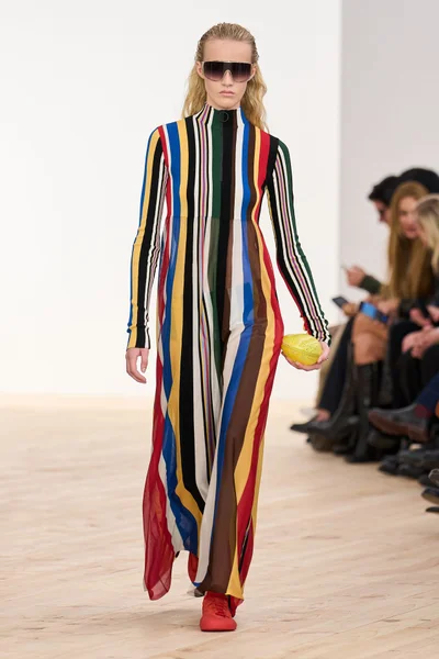 Look 21